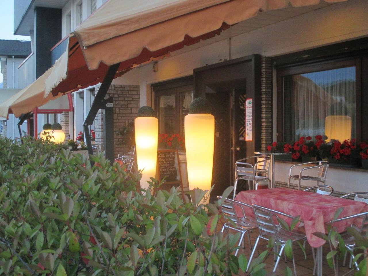 Hotel O'Scugnizzo 2 Беллуно Екстер'єр фото